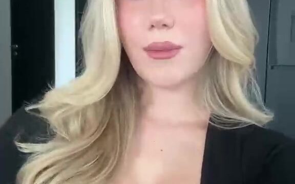 Gina Laitschek Leaked Onlyfans – Show Of Body